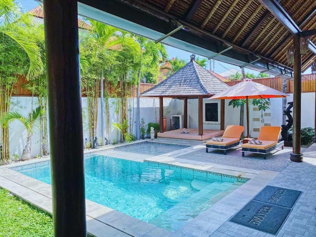 Villa Asyik 塞米亚克