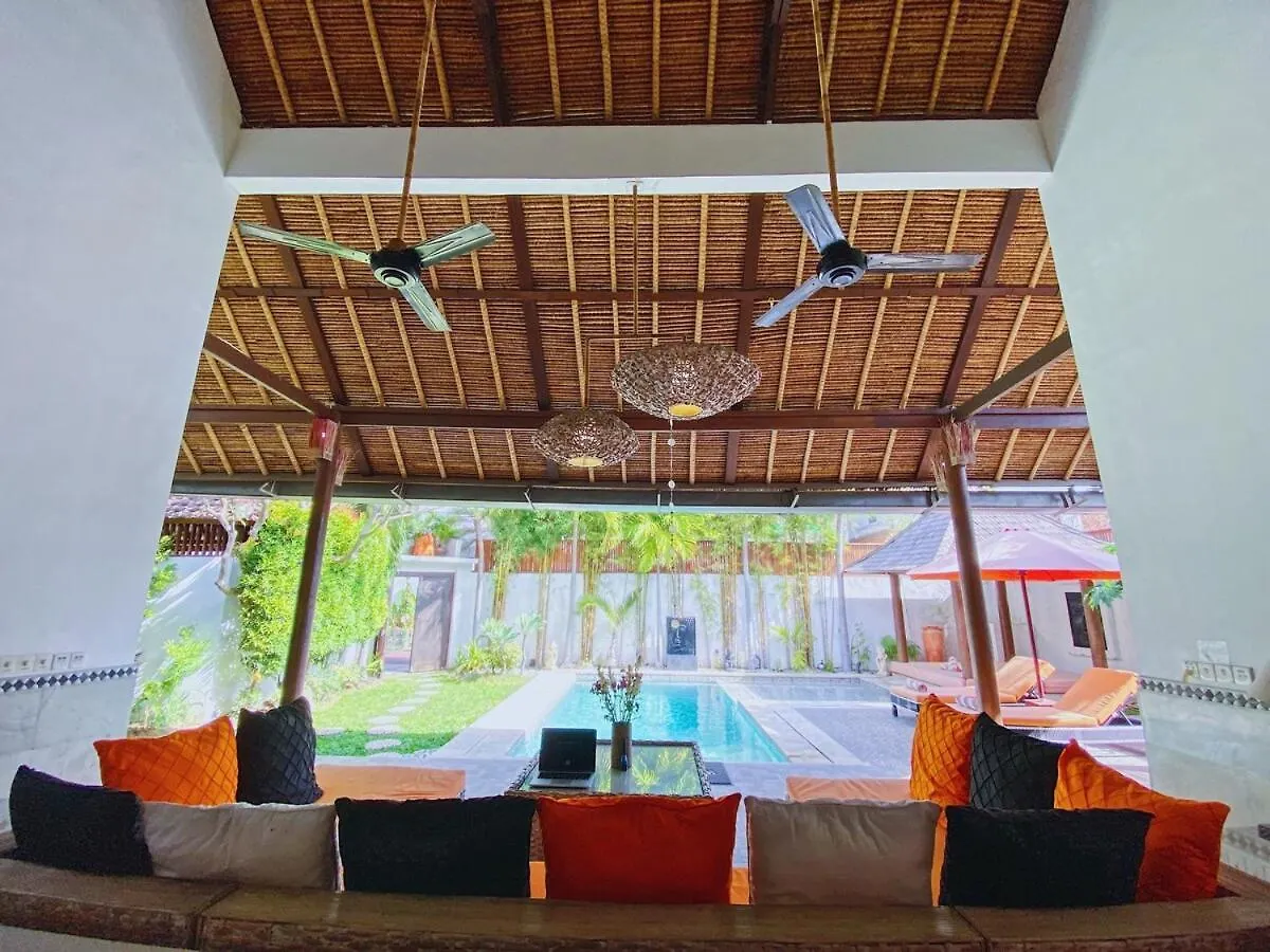 Villa Asyik Seminyak